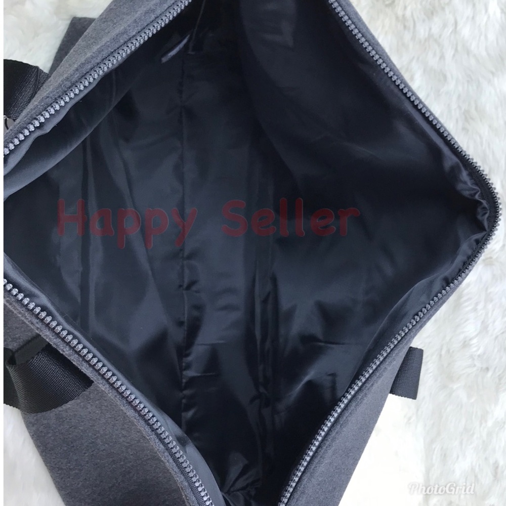 Coach Duffle Bag Gray Carryon Weekender Travel Designer Duffel Parfums Gym Bag - Picture 8 of 8